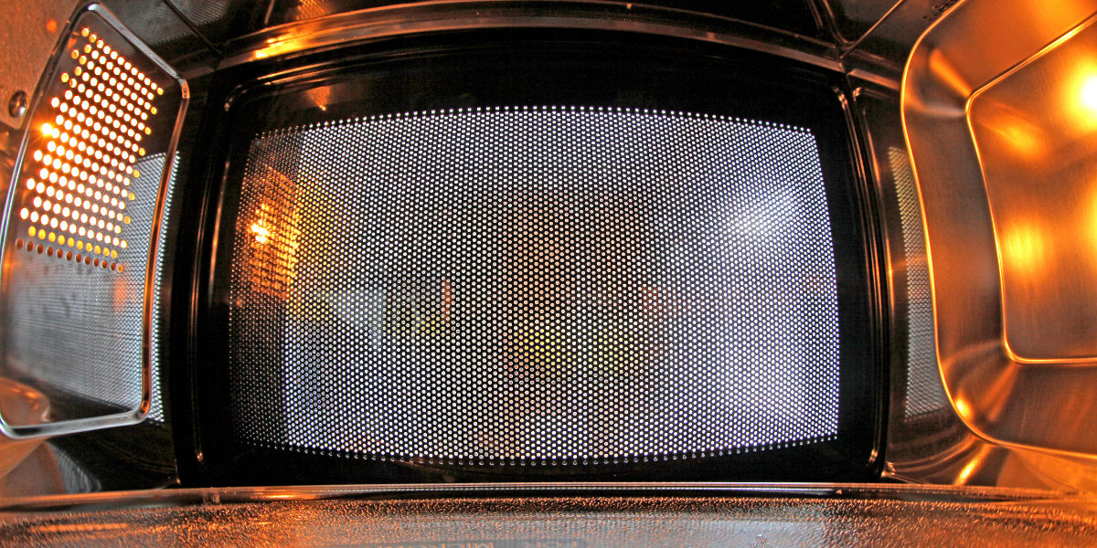 Things You Shouldn't' Microwave: How Microwaves Work