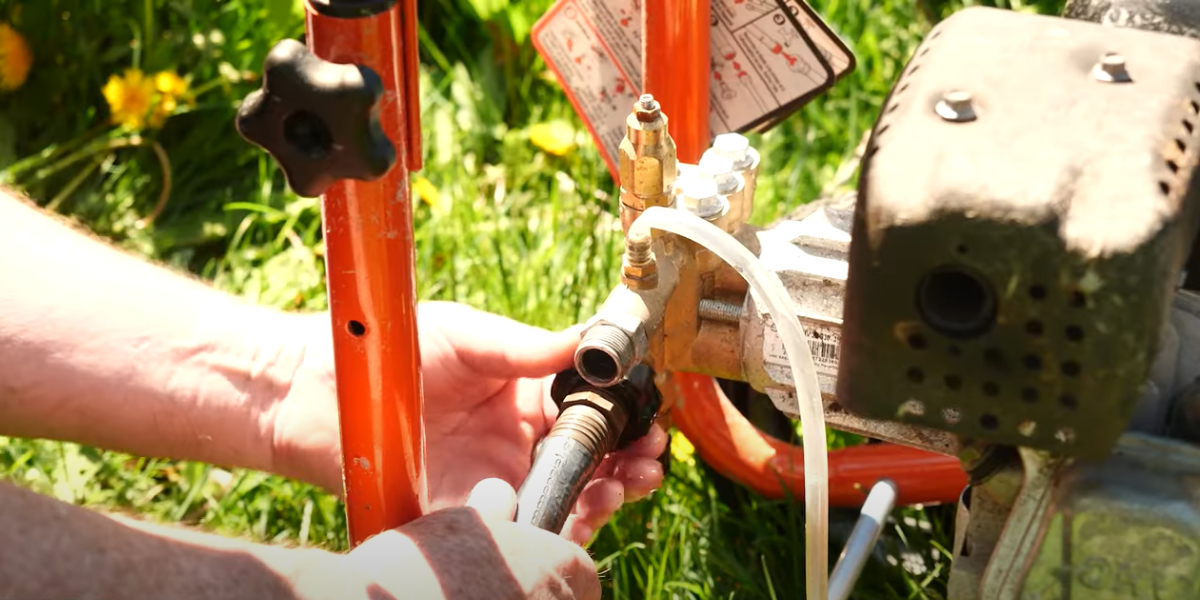 How to Pressure Wash Vinyl Siding: Prep the Pressure Washer