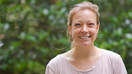 Laura Schwecherl