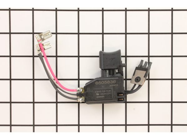 10153517-1-M-Makita-650583-6-Switch