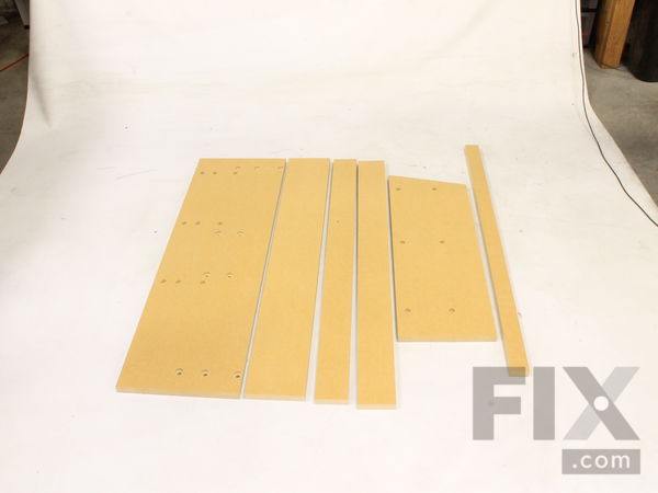 10323608-1-M-Delta-424043910006-Table Board Set