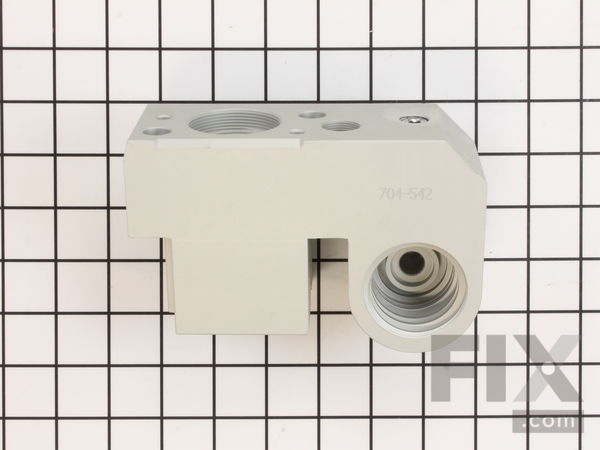 10498243-1-M-Titan-800-611-Pump Block