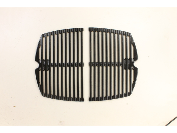 10511452-1-M-Weber-69934-Cooking Grates