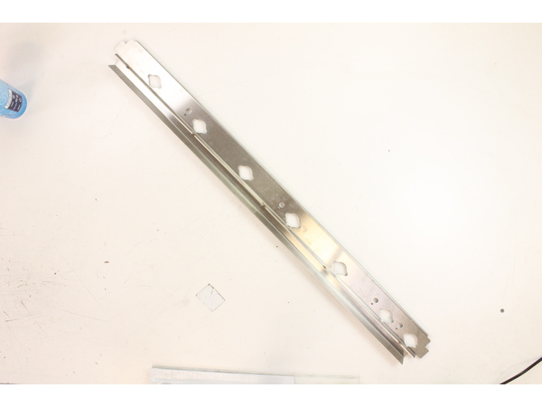 10511553-1-M-Weber-70319-Heat Shield/Water Baffle