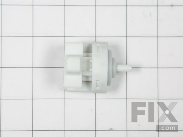 11765948-1-M-Frigidaire-379221604-Pressure Switch