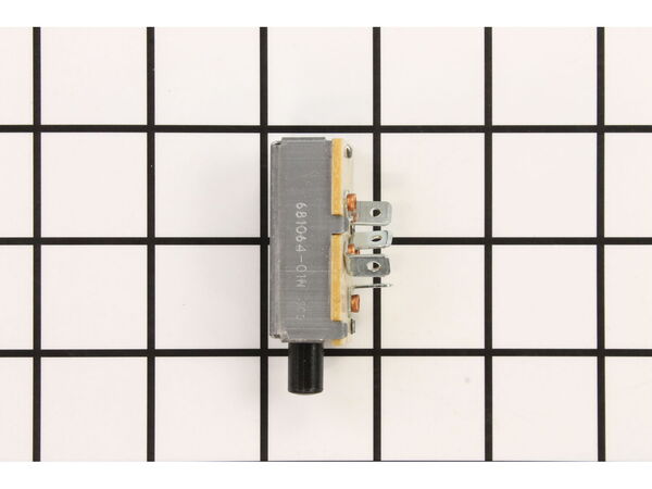 12464032-1-M-Black and Decker-681064-01-Switch