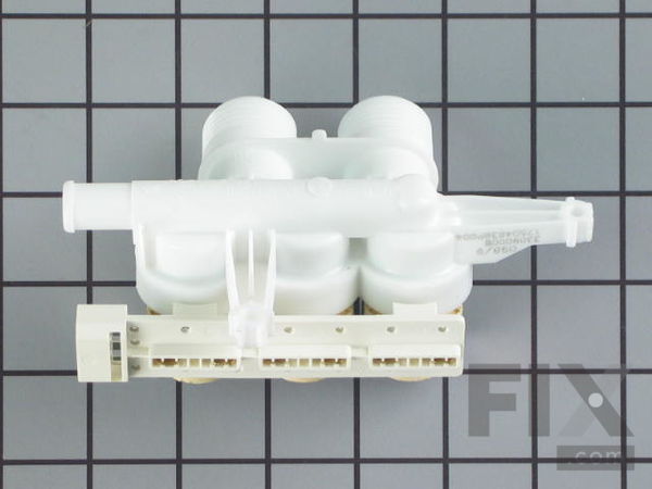 1482390-1-M-GE-WH13X10026        -Triple Water Valve