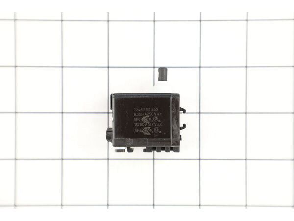 17076566-1-M-Fein-30701299000-Switch