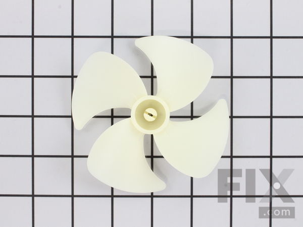 247776-1-M-GE-WB36X951          -Light Bulb and Socket