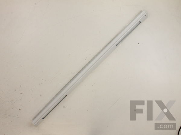 292793-1-M-GE-WR17X2766         - RAIL Vegetable PAN FRONT