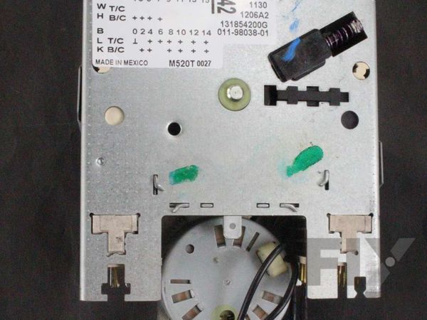 724494-1-M-Frigidaire-131854200         -Timer