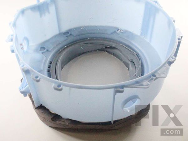 8701588-1-M-Bosch-00248667-TUB FRONT