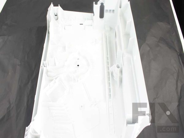 8735520-1-M-Bosch-00689332-CASE-BOTTOM