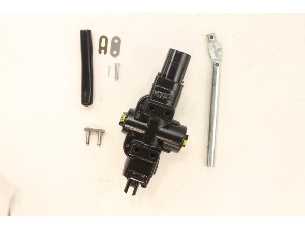 8793153-1-M-Ariens-03846300-Valve Control-splitter