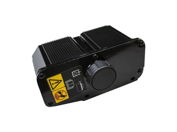 8822724-1-M-Toro-103-1947- Hyd Reservoir Assembly