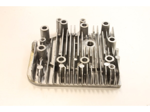 9064367-1-M-Briggs and Stratton-691715-Head-cylinder