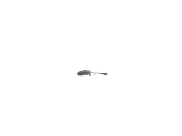 11928063-1-S-DeWALT-635225-00-Gfci Plug 360 view
