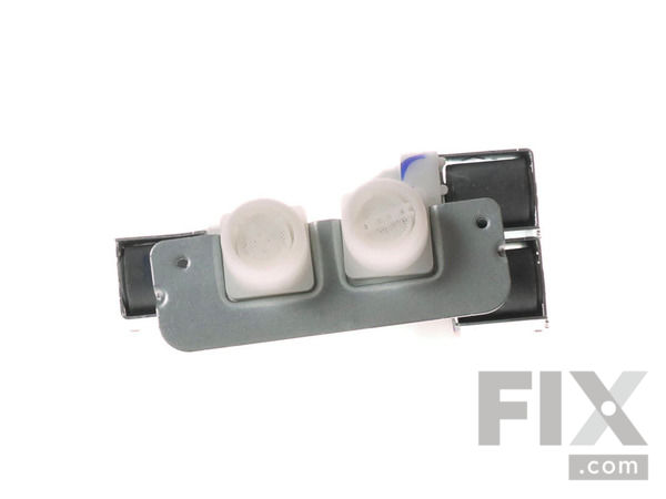1482392-1-S-GE-WH13X10029        -Water Valve with 2 Inlets and 3 Outlets 360 view
